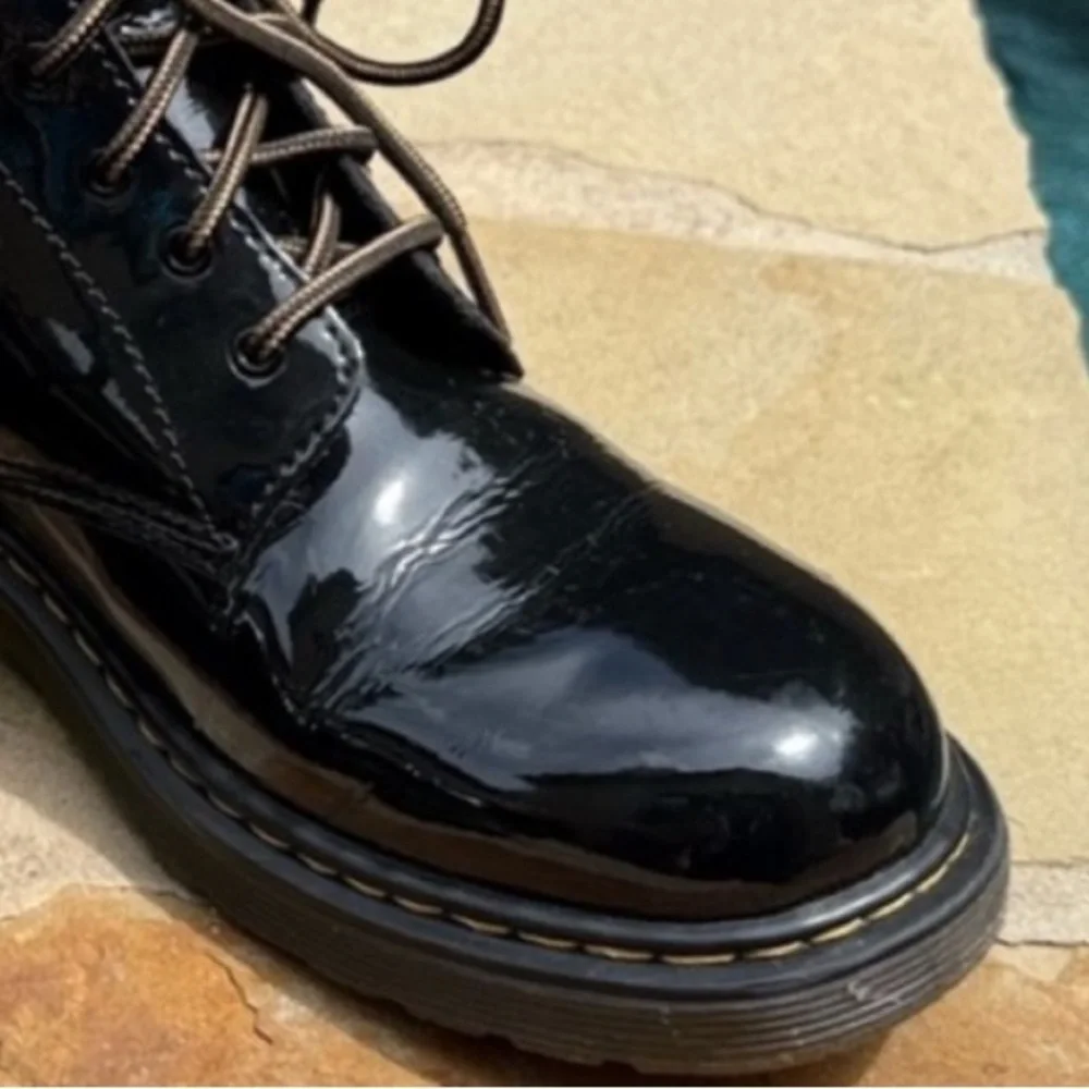 Dr. Martens 1460 Youth Black Patent Leather Side Zip Boots Size‎ 6